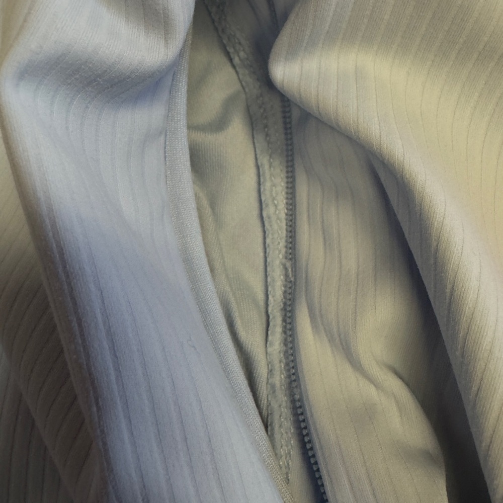 Mondetta Performance Women’s Pullover In Light Blue Size medium Made - Picture 6 of 7